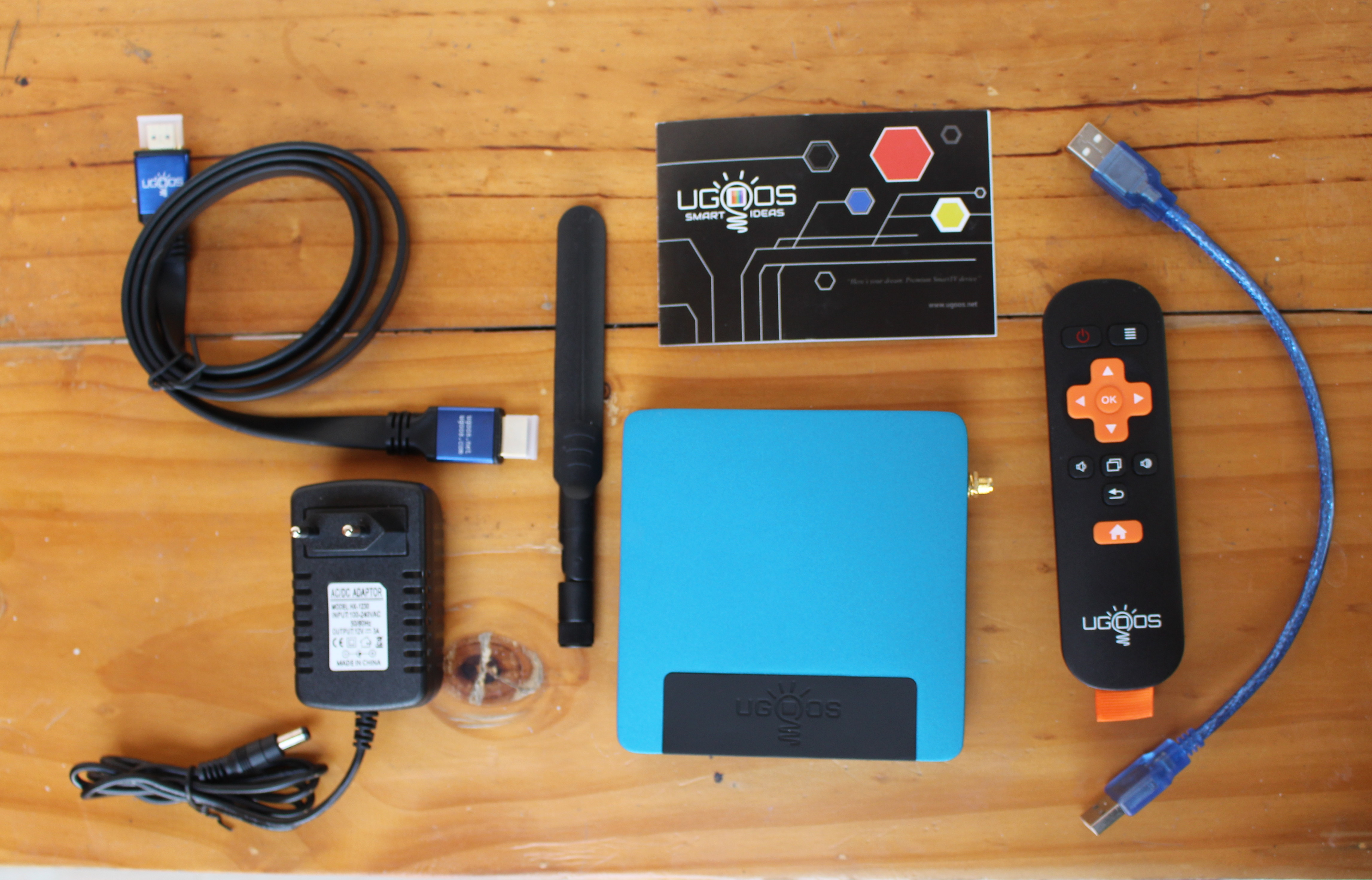 Ugoos_AM1_Accessories_Large
